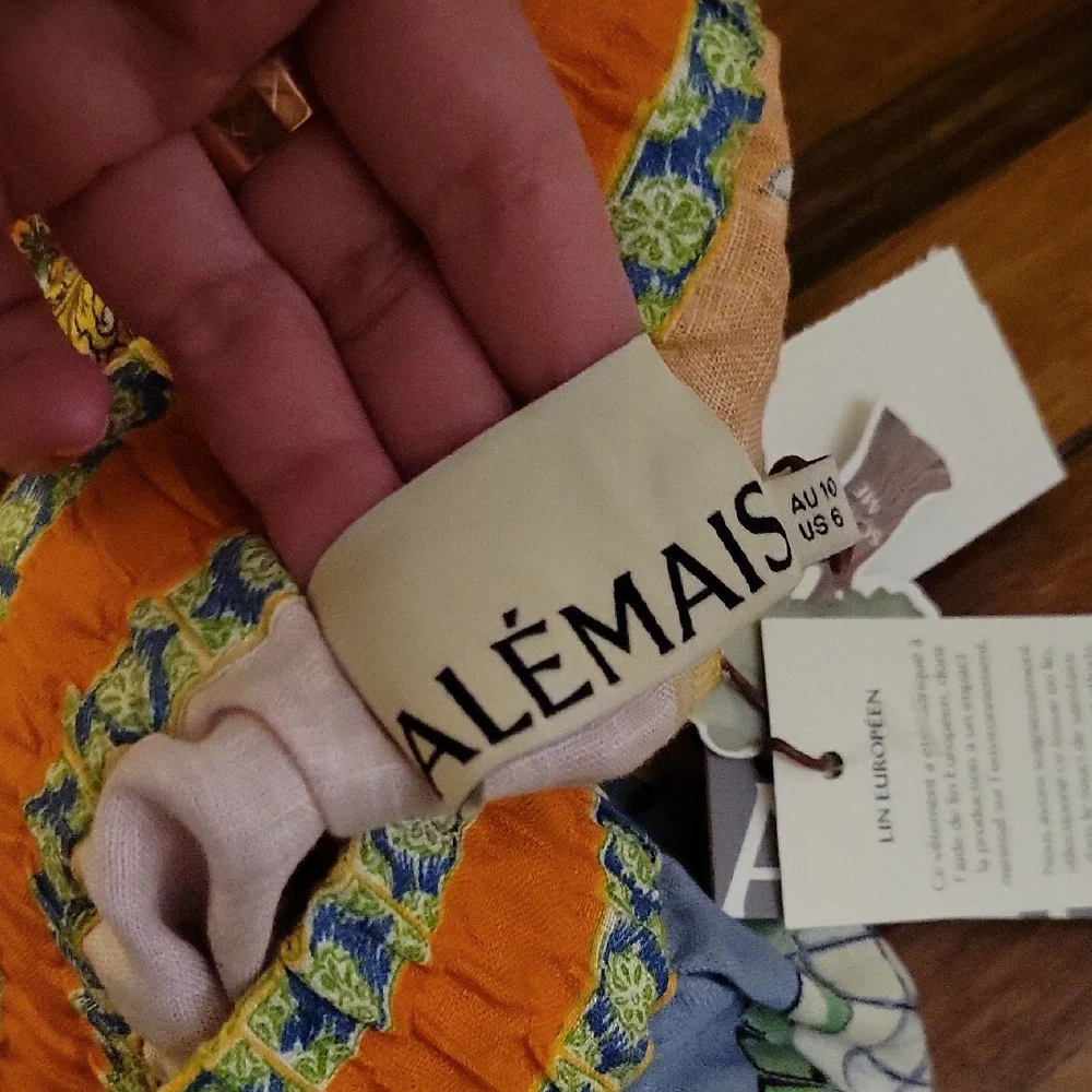 Alemais Multicolor Graphic Print Linen Shorts - Picture 5 of 8